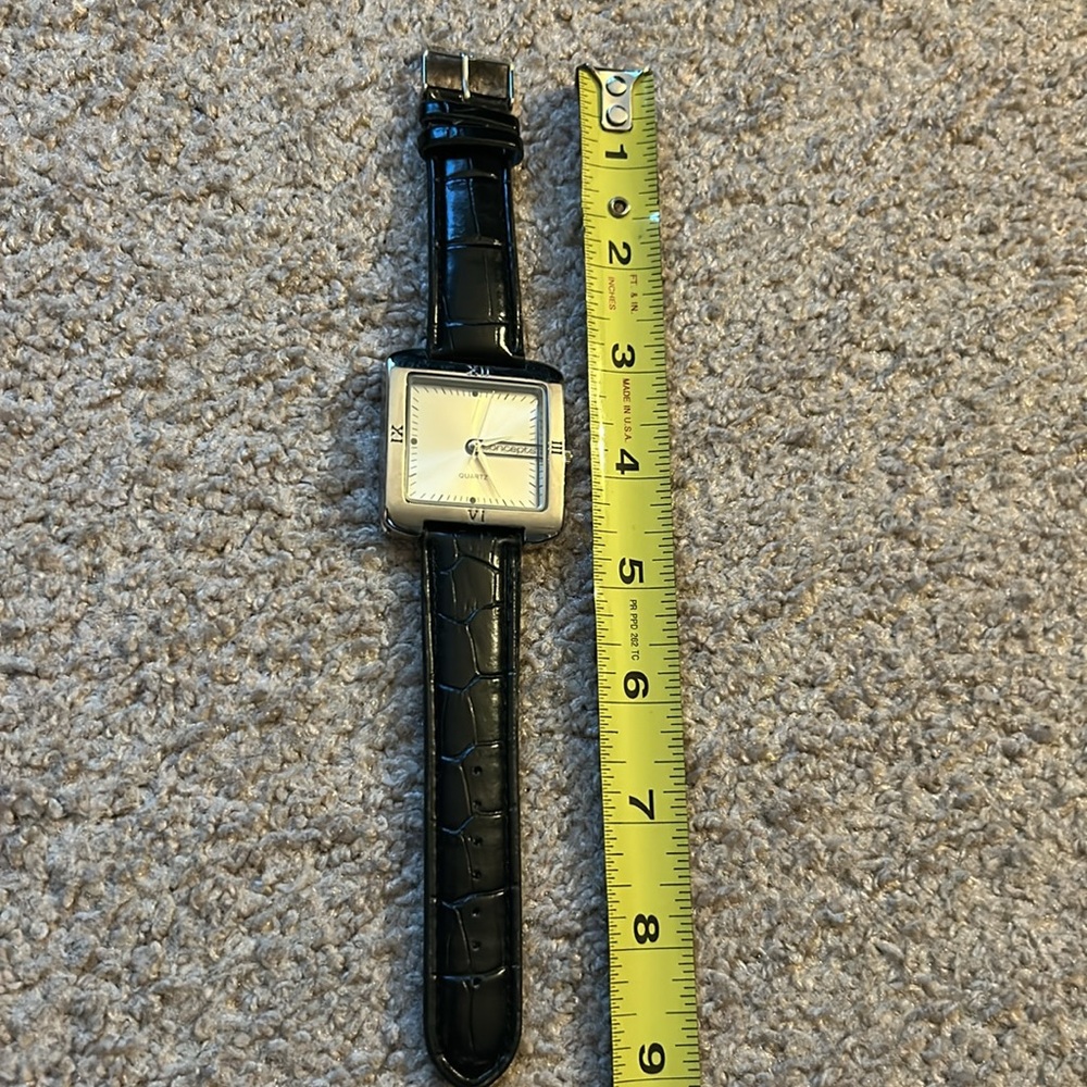 Concepts women’s vintage 90’s retro silver/black adjustable bracelet‎ watch - Picture 5 of 7
